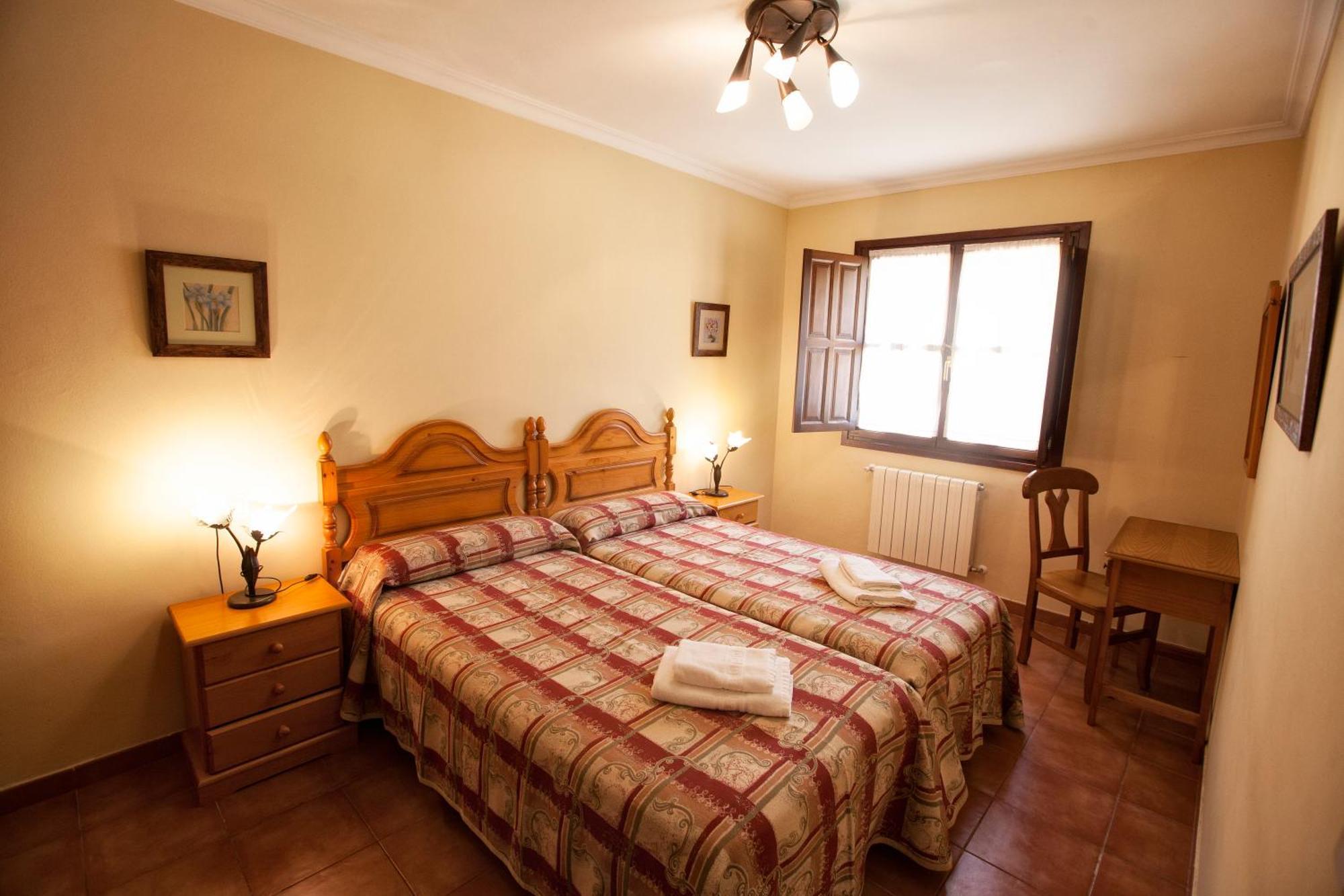 Apartamentos Camin De Pelayo Las Rozas Quarto foto